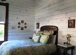 Yellow House Bed and Breakfast
