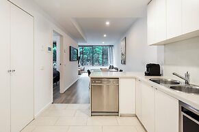 Melbourne Holiday Apartments Flinders Wharf