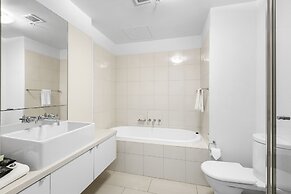 Melbourne Holiday Apartments Flinders Wharf