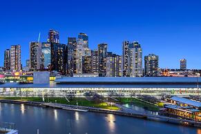 Melbourne Holiday Apartments Flinders Wharf