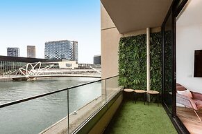 Melbourne Holiday Apartments Flinders Wharf