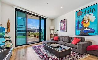 Melbourne Holiday Apartments Flinders Wharf