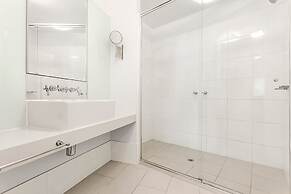 Melbourne Holiday Apartments Flinders Wharf