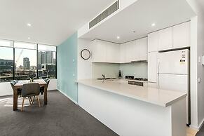 Melbourne Holiday Apartments Flinders Wharf