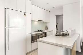 Melbourne Holiday Apartments Flinders Wharf