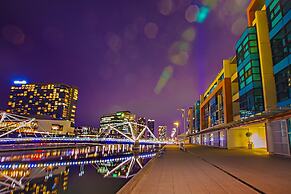 Melbourne Holiday Apartments Flinders Wharf