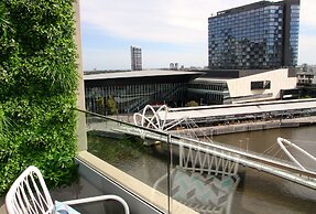 Melbourne Holiday Apartments Flinders Wharf
