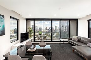 Melbourne Holiday Apartments Flinders Wharf