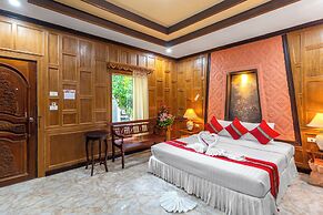 Coconut Beach Resort