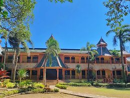 Coconut Beach Resort