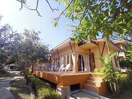 Coconut Beach Resort