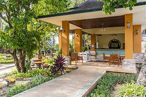 Coconut Beach Resort