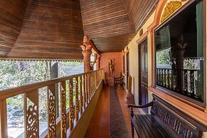 Coconut Beach Resort