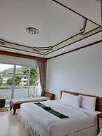 Mam Kai Bae Beach Resort