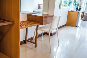 Mam Kai Bae Beach Resort