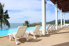 Mam Kai Bae Beach Resort