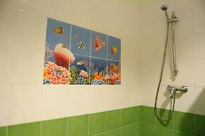 Mam Kai Bae Beach Resort