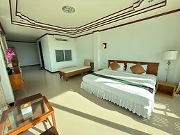 Mam Kai Bae Beach Resort