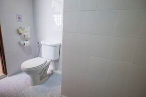 Mam Kai Bae Beach Resort