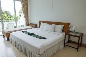 Mam Kai Bae Beach Resort