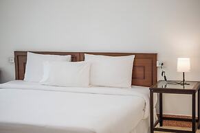 Mam Kai Bae Beach Resort