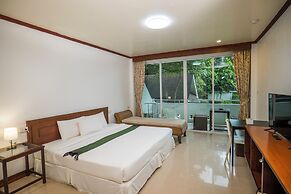 Mam Kai Bae Beach Resort