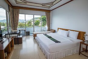 Mam Kai Bae Beach Resort