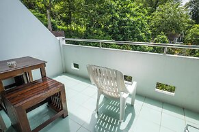 Mam Kai Bae Beach Resort