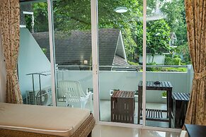 Mam Kai Bae Beach Resort