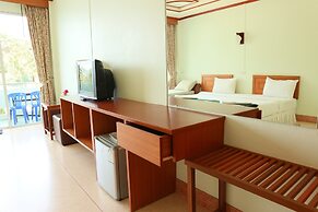 Mam Kai Bae Beach Resort