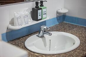 Mam Kai Bae Beach Resort