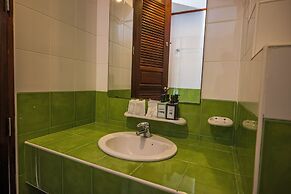 Mam Kai Bae Beach Resort