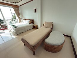 Mam Kai Bae Beach Resort