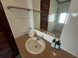 Mam Kai Bae Beach Resort