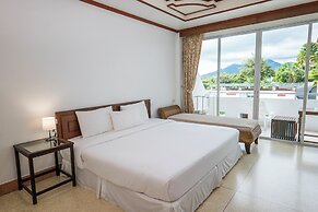 Mam Kai Bae Beach Resort