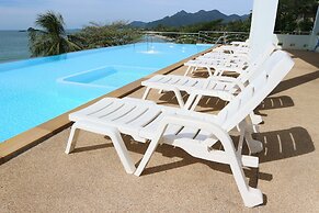 Mam Kai Bae Beach Resort