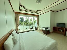 Mam Kai Bae Beach Resort