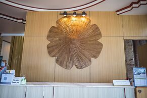 Mam Kai Bae Beach Resort