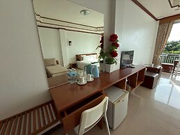 Mam Kai Bae Beach Resort