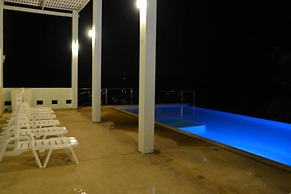 Mam Kai Bae Beach Resort