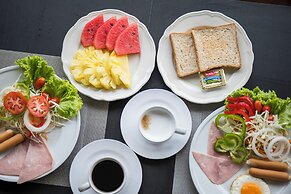 Mam Kai Bae Beach Resort