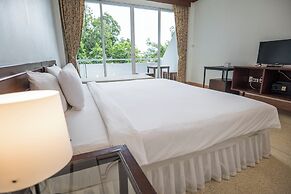 Mam Kai Bae Beach Resort