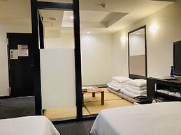 Hotel Precia Naha Tsujimachi