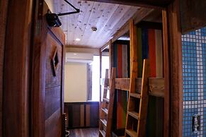 The Pax Hostel, Cafe & Records