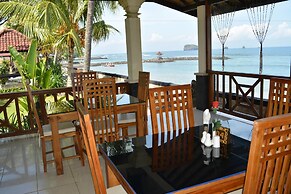 Segara Wangi Beach Cottages