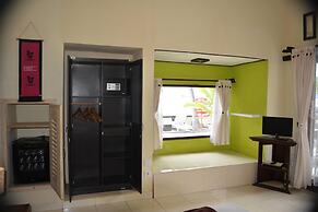 Segara Wangi Beach Cottages