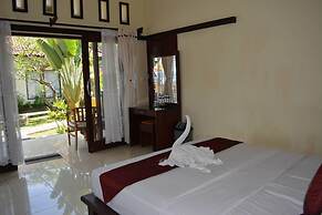 Segara Wangi Beach Cottages