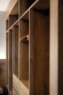 Victoria Hotel & Residence