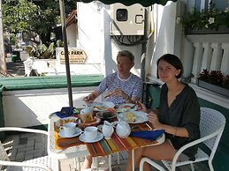 VILLA 92 - City Hotel - Hostel