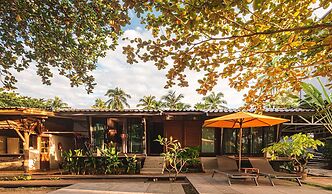 Sichon Cabana Beach Resort